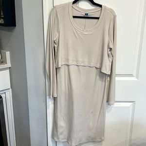 Breast feeding, long sleeve, cream color, dress 👗 🍼